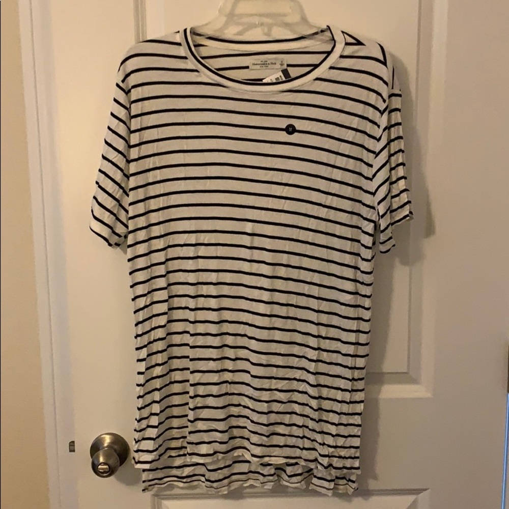 Abercrombie & Fitch Oversized Stripe Boyfriend Tee